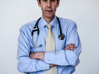 Portrait of Dr. Druker, Director of Knight Cancer Center